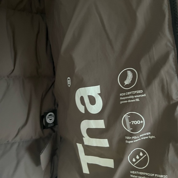 super puff mid jacket ✨SOLD✨ - Picture 3 of 7